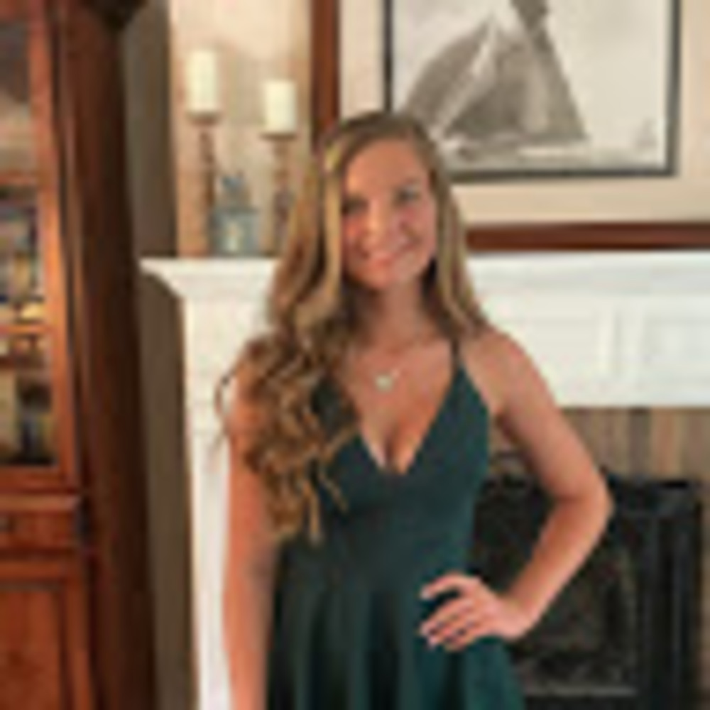 Meet your Posher, Ella